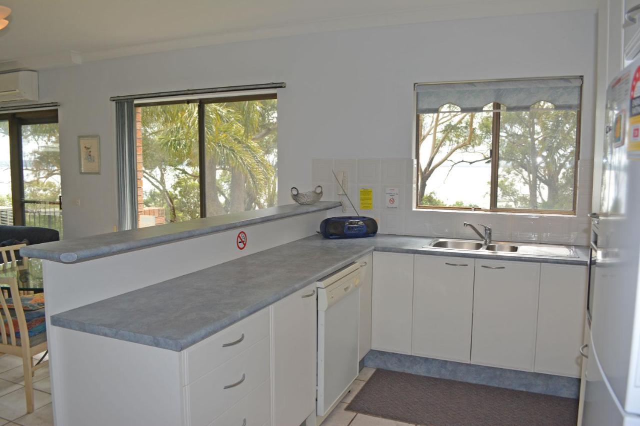 נלסון ביי Sailfish, 3,46 Magnus Street - Unit With Stunning Water Views And Close To Town מראה חיצוני תמונה